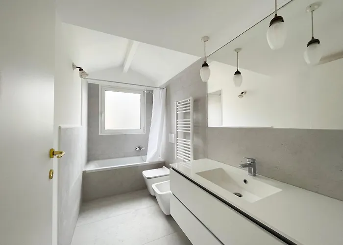 Mansarda Con Terrazzo Centralissima * Mailand
